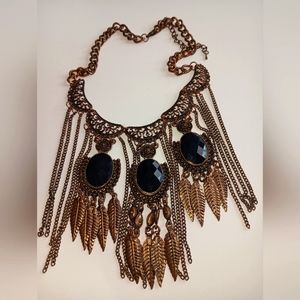 Women's necklace